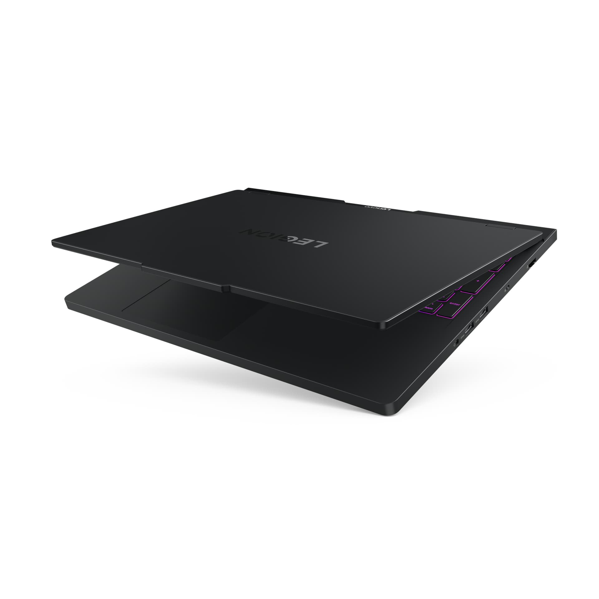 Portátil gaming - Lenovo Legion Pro 5 16ADR10, 16" WQXGA, AMD Ryzen™ 9 8940HX, 32GB RAM, 1TB SSD, GeForce RTX™ 5070, Sin sistema operativo, Negro - imagen 5