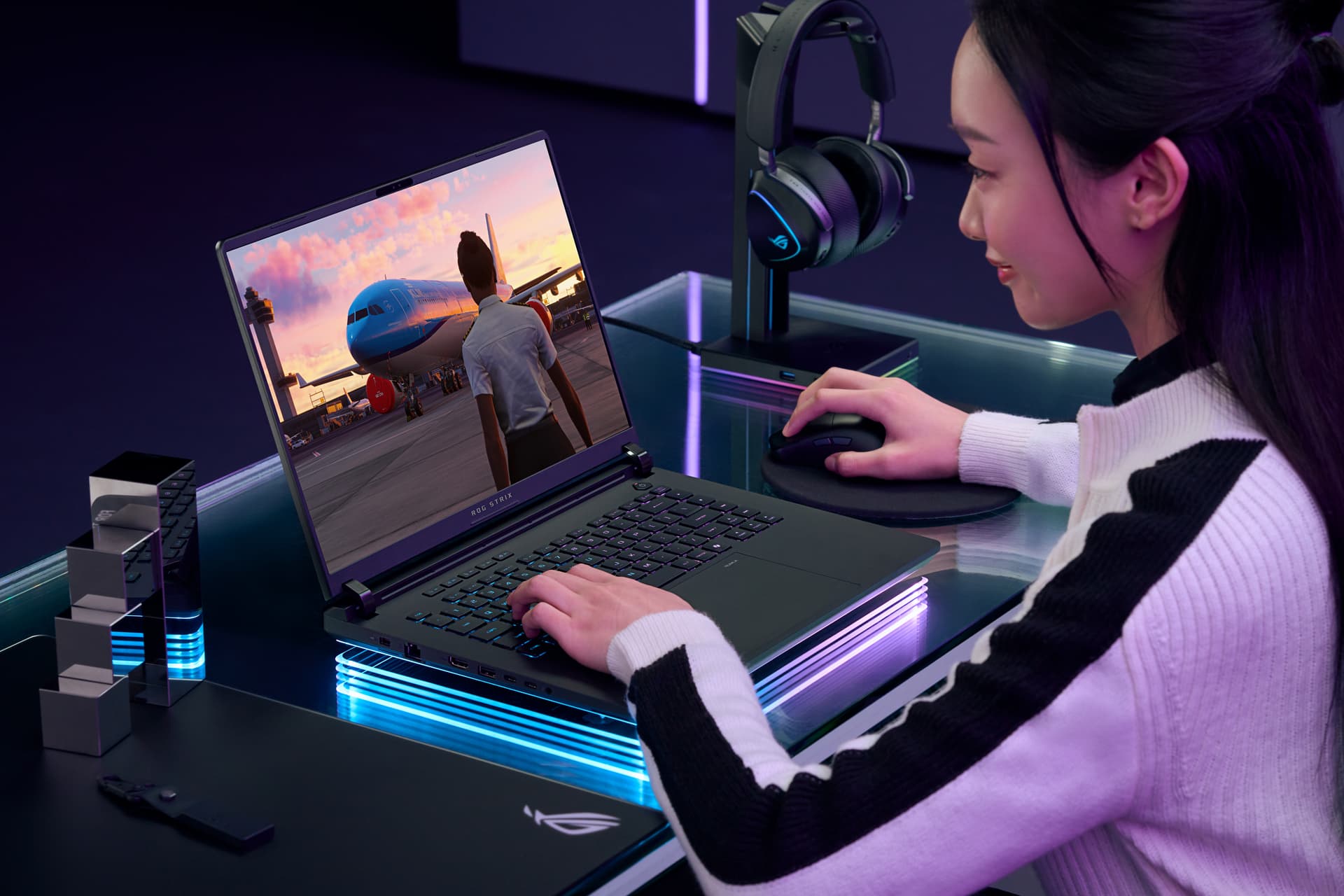 Portátil gaming - ASUS ROG Strix SCAR 18 G835LX-SA094W, " WQXGA, Intel® Core™ Ultra 9 275HX, 64GB RAM, 1TB SSD, GeForce RTX™ 5090, Windows 11 - imagen 21