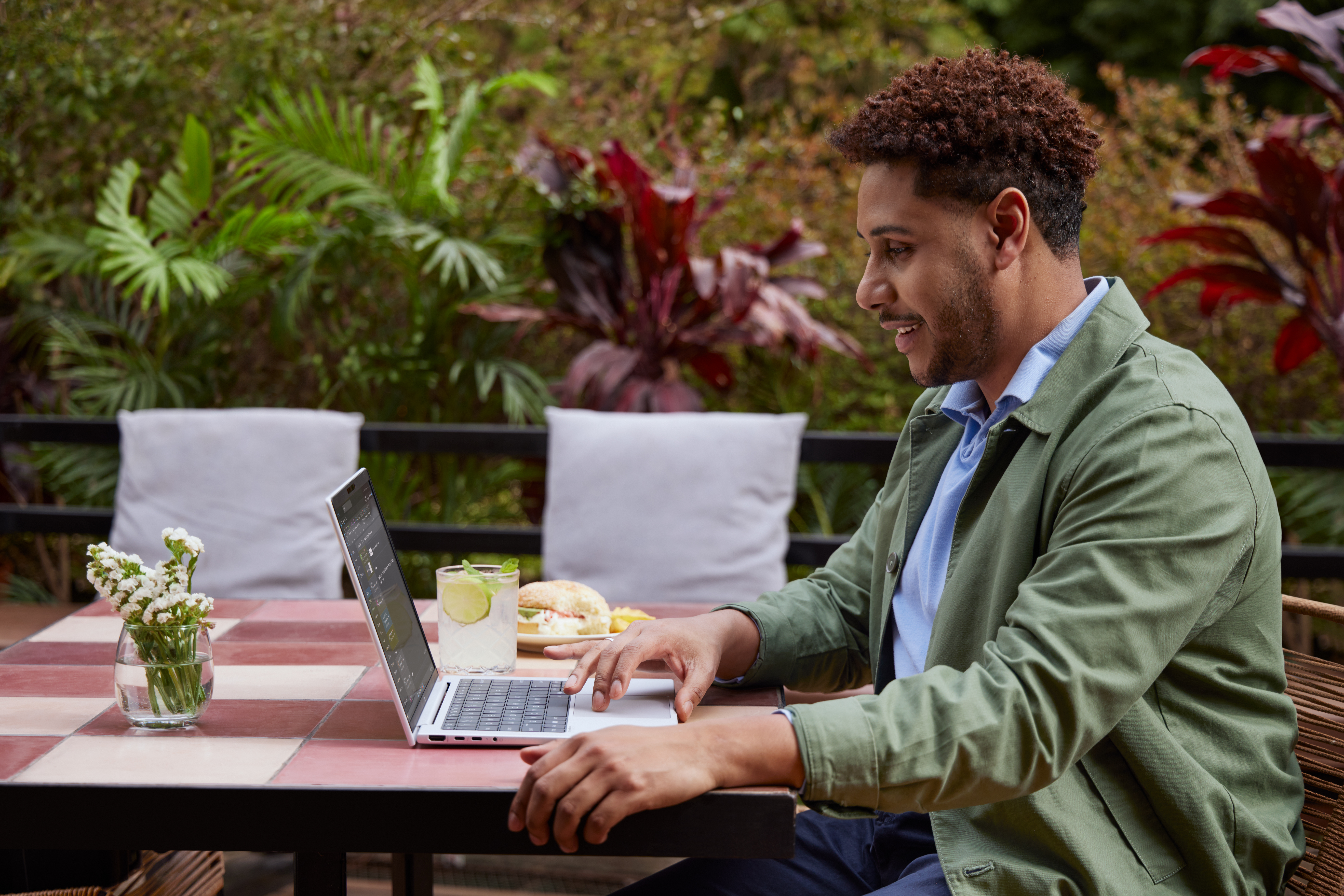 Convertible 2 en 1 - HP EliteBook X Flip G1 Profesional Copilot+ PC, 14" WUXGA, Intel® Core™ Ultra 5 226V 40 TOPS, 16GB RAM, 512GB SSD, Windows 11 Pro - imagen 24