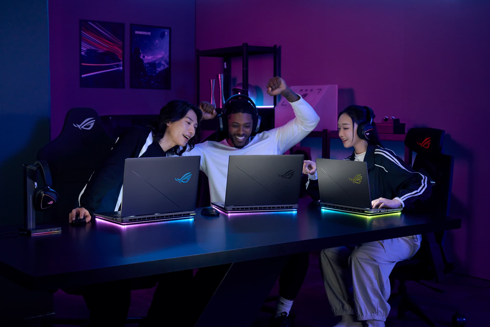 Portátil gaming - ASUS ROG Strix G16 G615LW-S5003, 16 " WQXGA, Intel® Core™ Ultra 9 275HX, 32 GB RAM, 1 TB SSD, GeForce RTX™ 5080, SSO - imagen 16